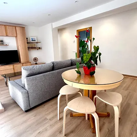 Cool Apartment Burgo